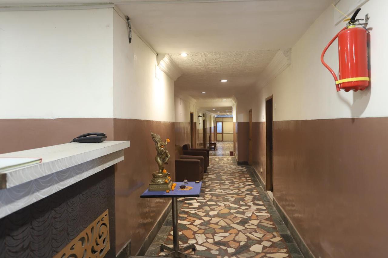 Hotel Deendayal Korba エクステリア 写真