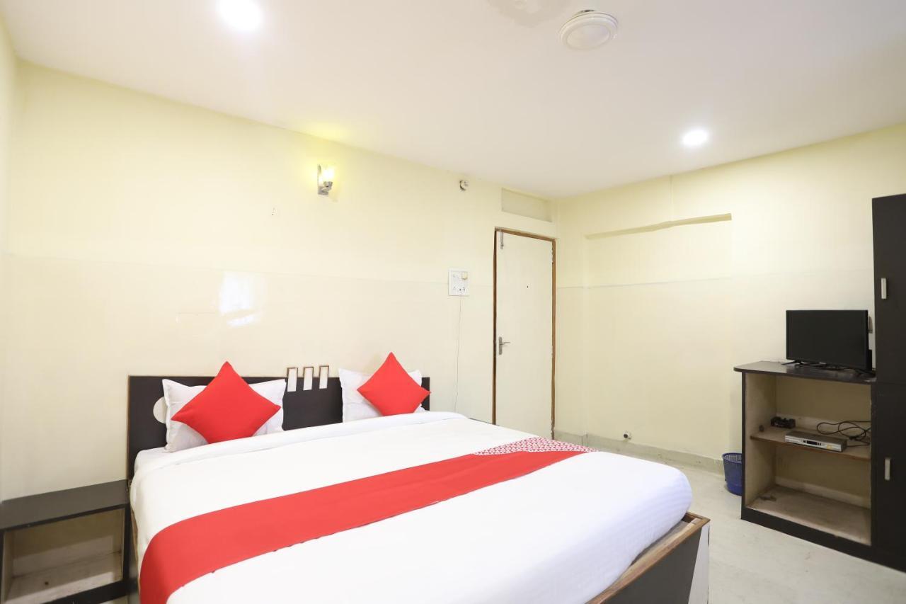 Hotel Deendayal Korba エクステリア 写真
