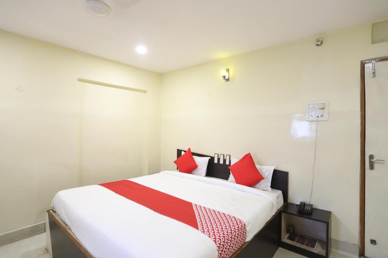 Hotel Deendayal Korba エクステリア 写真